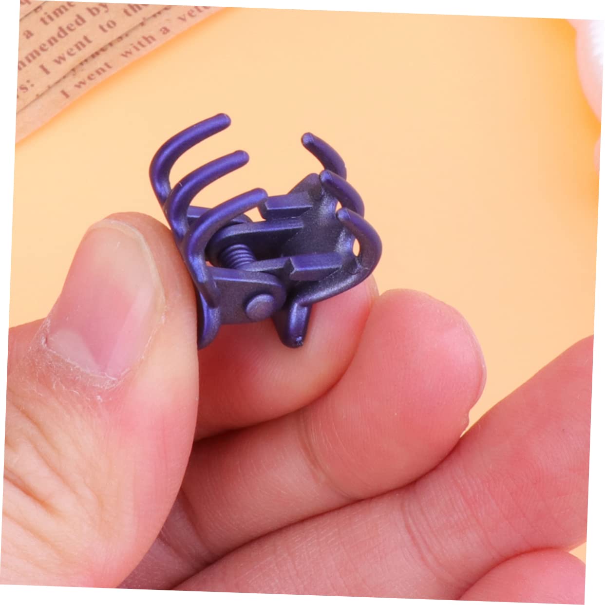 minkissy 216 Stk rutschfester Haargriff winzige Haarkralle Klauenklemme bunter Kieferclip haarschmuck Haarspangen Haarnadel Haarklammer Mini-Krallenclip Klaue Haarspange fassen Zubehör