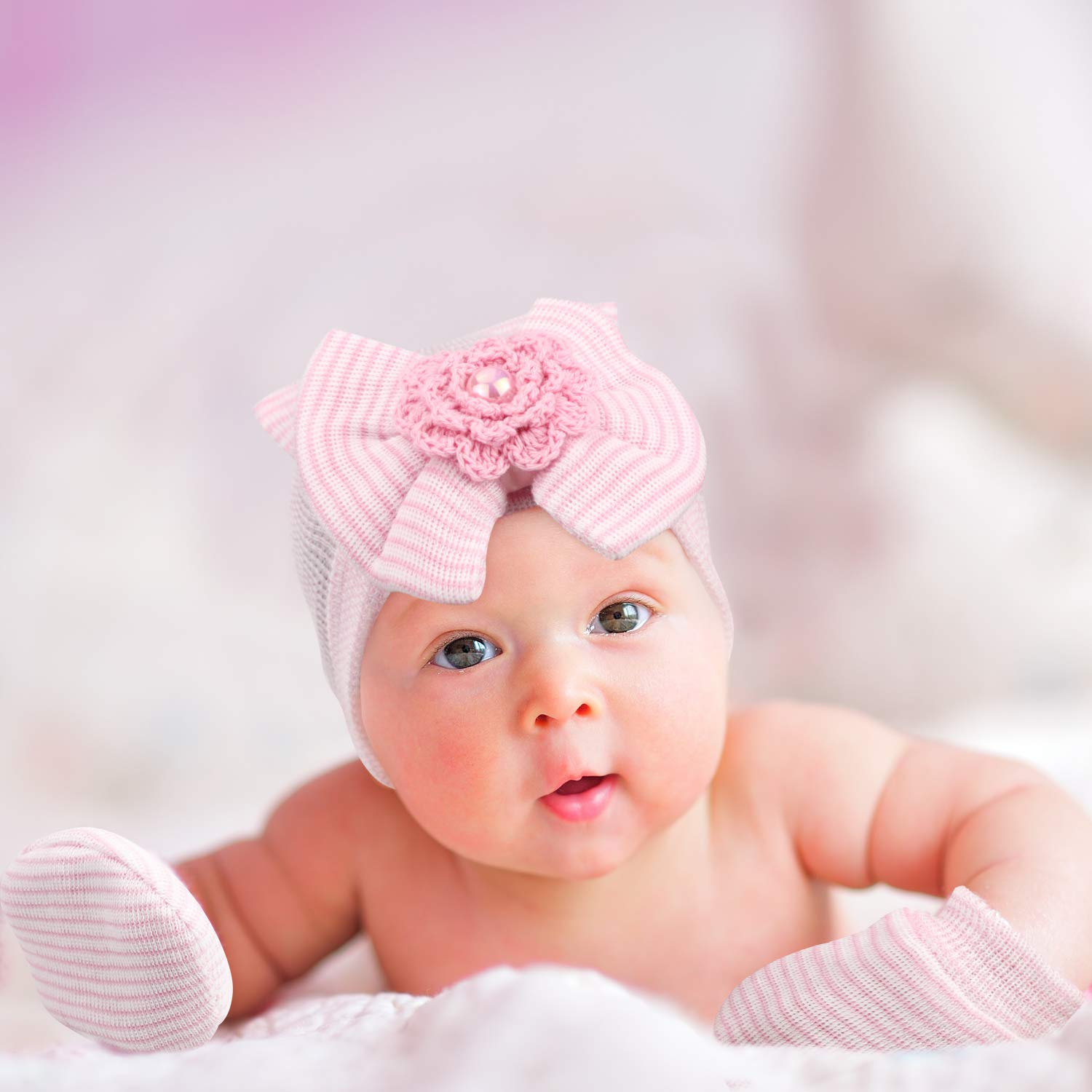 DRESHOW Guanti Neonato Cappellini Neonata Cotone - 3 Paia Guanti per Neonati e 5 Pezzi Berretti per Neonati, Ragazzi, Ragazze, 0-3 Mesi