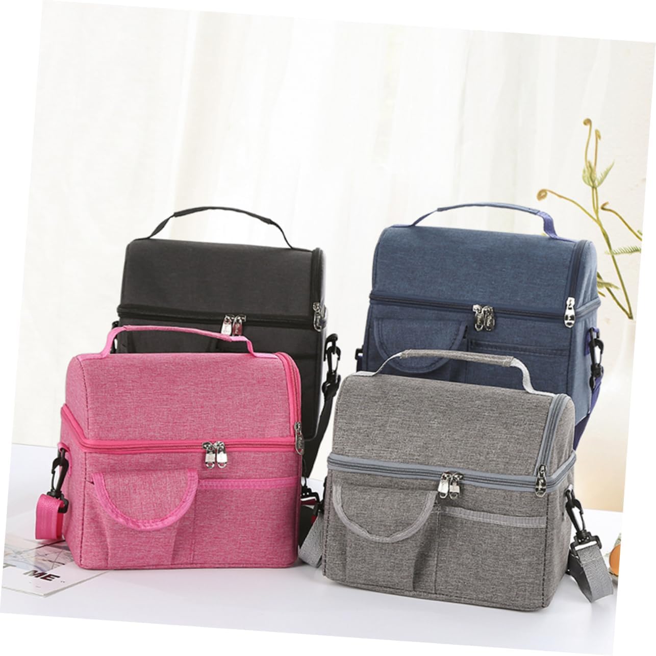 Large Double Insulated Food Bag Fresh Keeping Packet for Lunch Diaper Bag and Snacks Stylish Black Design and Easy to Clean