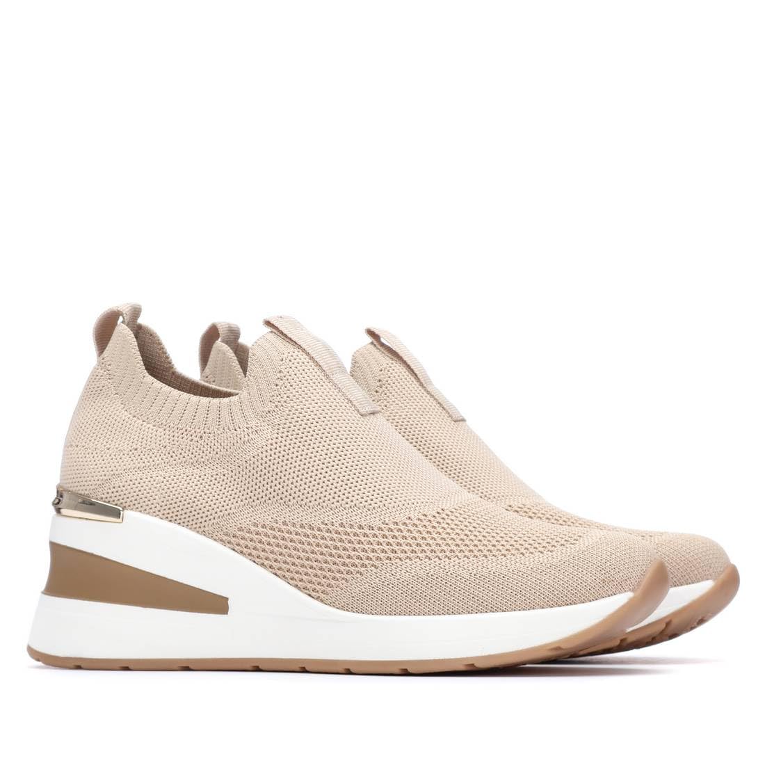 XTI - Zapatilla Mujer - Calzado Cómodo y Versátil - Moda Casual