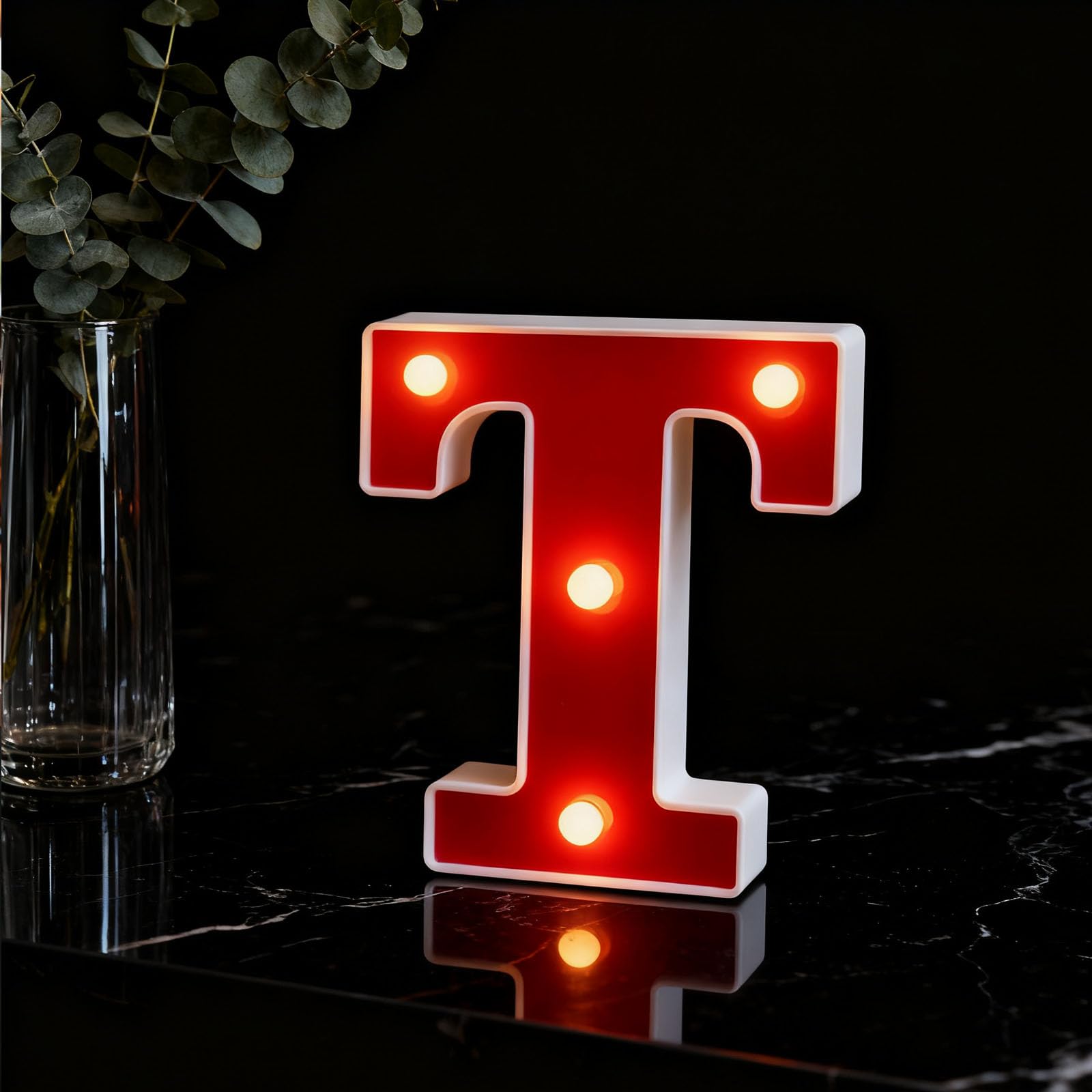 Letter T Sign Lights Battery Powered Decoration Table Lamp Red LED Night Light for Library Reading Area, Academic Discussion Space, Children'S Room Layout(6.26"*5.12"*1.18") — image 1