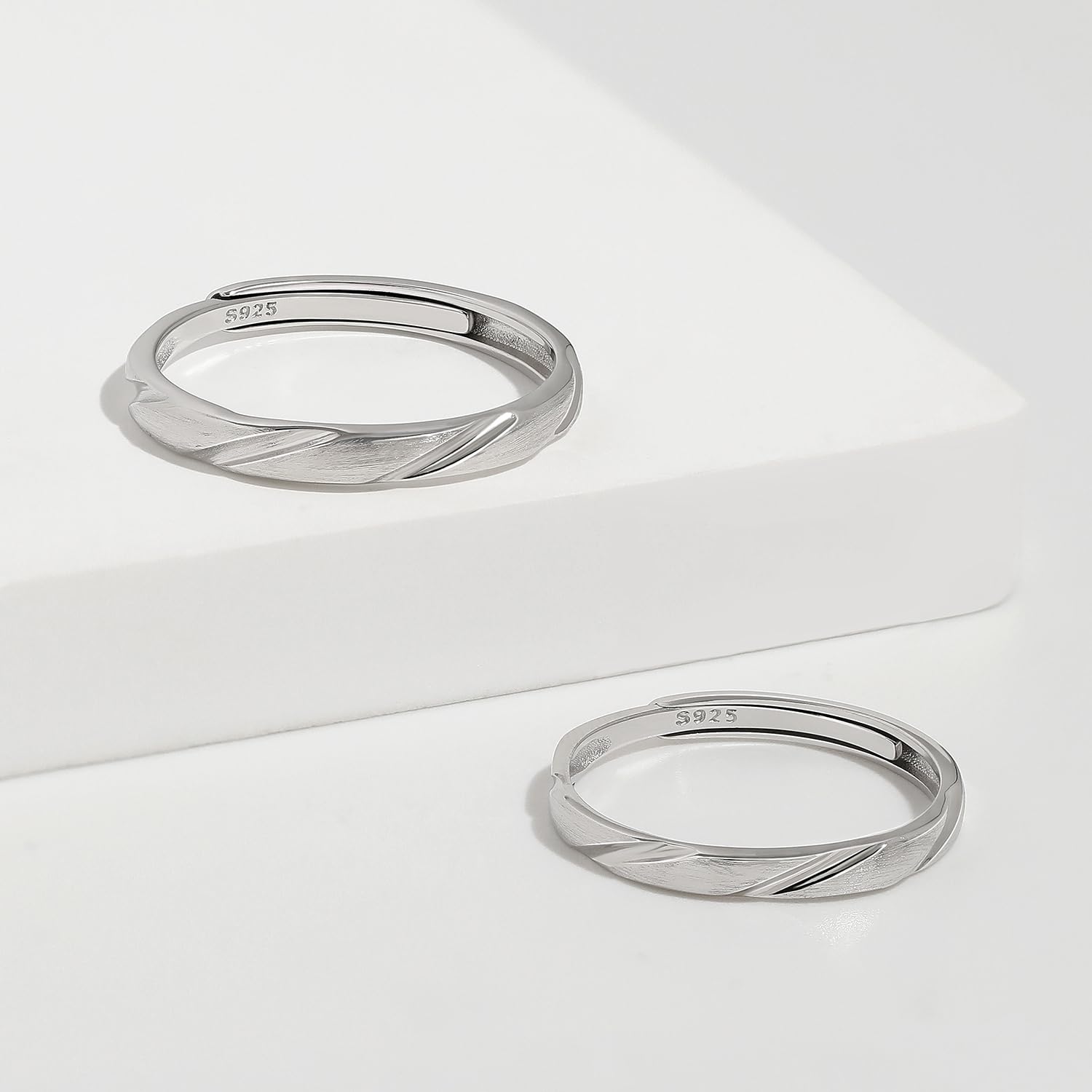 Meissa Alianzas de Plata Pareja Anillo de Compromiso y Boda Plata de ley 925 para Novios Hombres y Mujeres Adjustable Joyería Aniversario el Día de San Valentín (Juego de dos anillos)