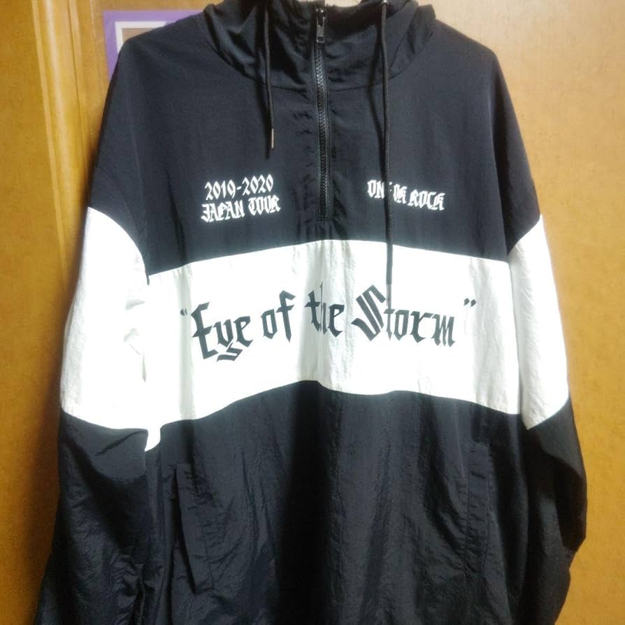 ONE OK ROCK ワンオク ナイロンパーカー 2019-2020 Mサイズ Amazon.co.jp: ONE OK ROCK 2019-20 ナイロンプルオーバーパーカー