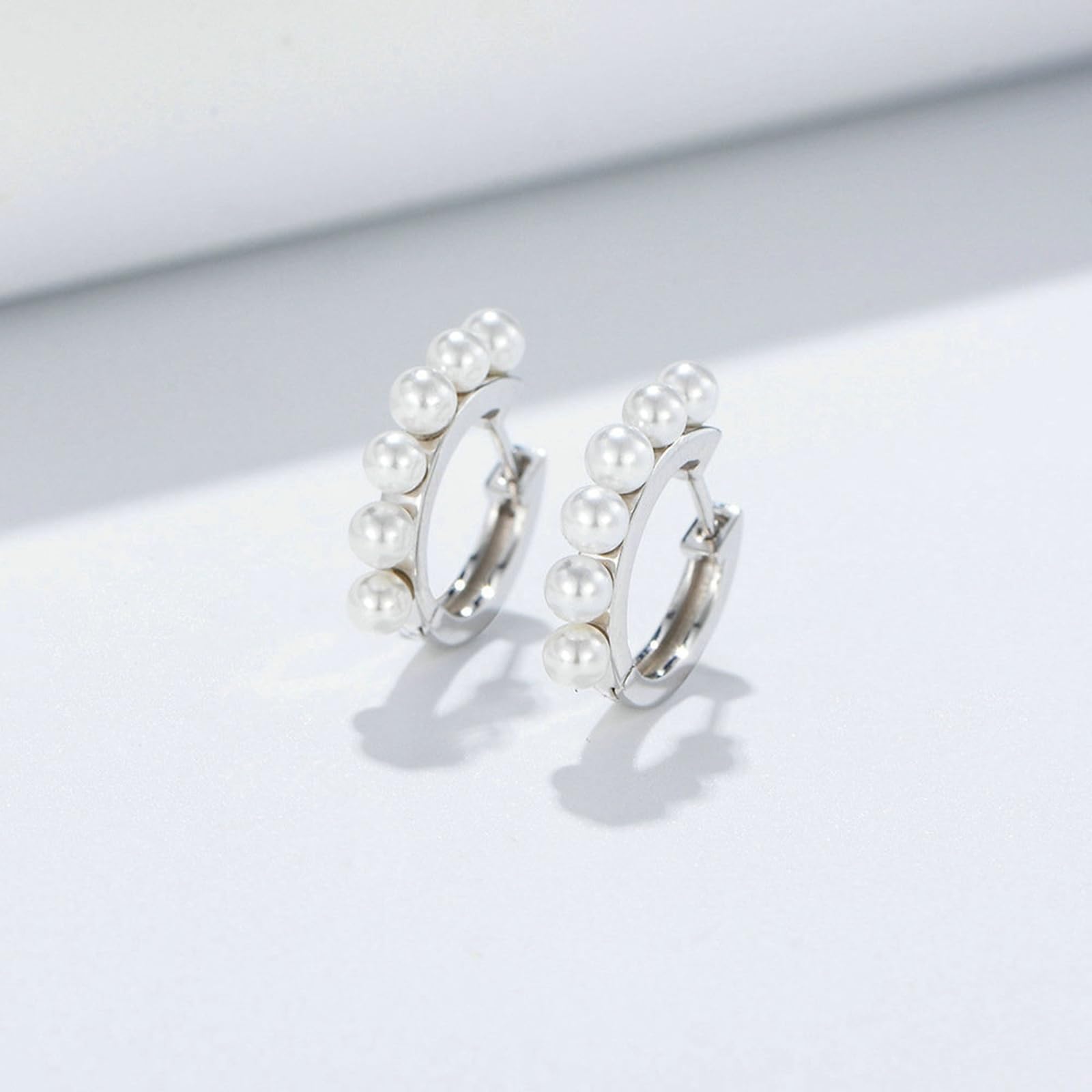 Wycian Pendientes de aro de oro de 18 quilates para mujer, aro con perlas, aretes de boda para novias