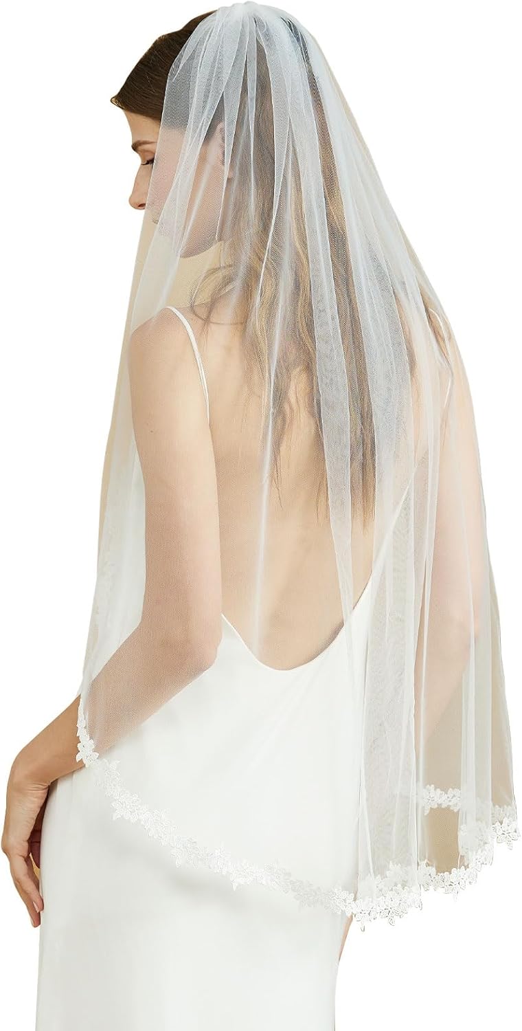 BEAUTELICATE Fingertip Length Veil Lace Applique Edge Wedding Bridal Veil with Comb 1 Tier