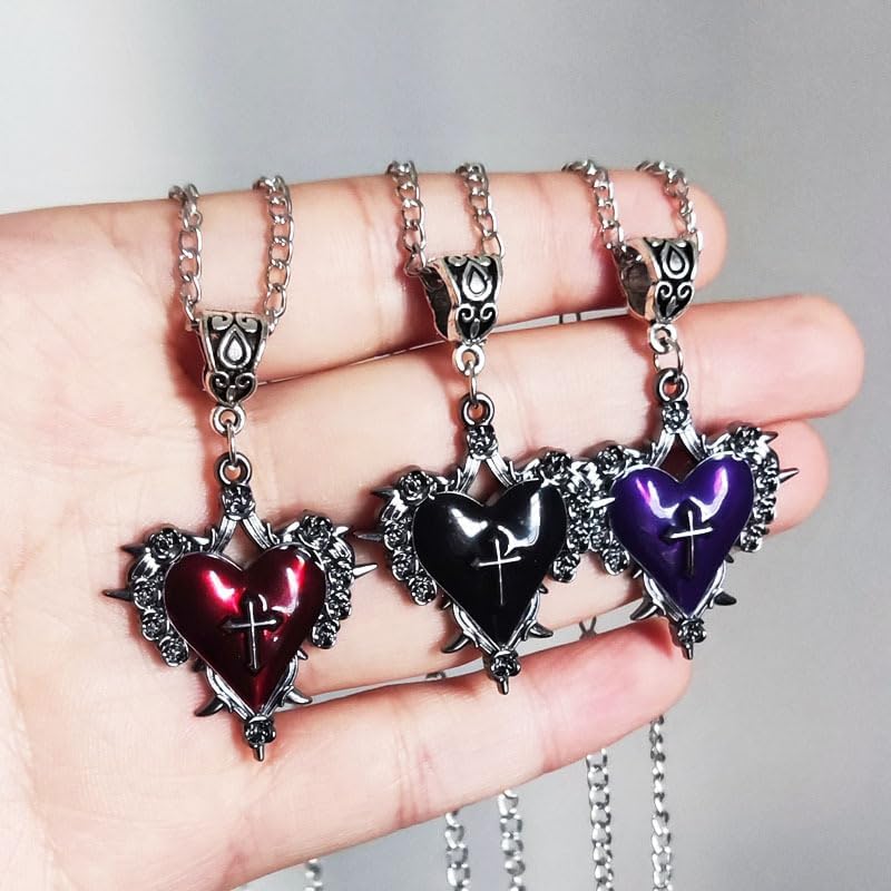 Gothic Butterfly Cross Metal Necklace Vintage Punk Women Man Heart Pendant Necklace Fashion Jewelry Accessories