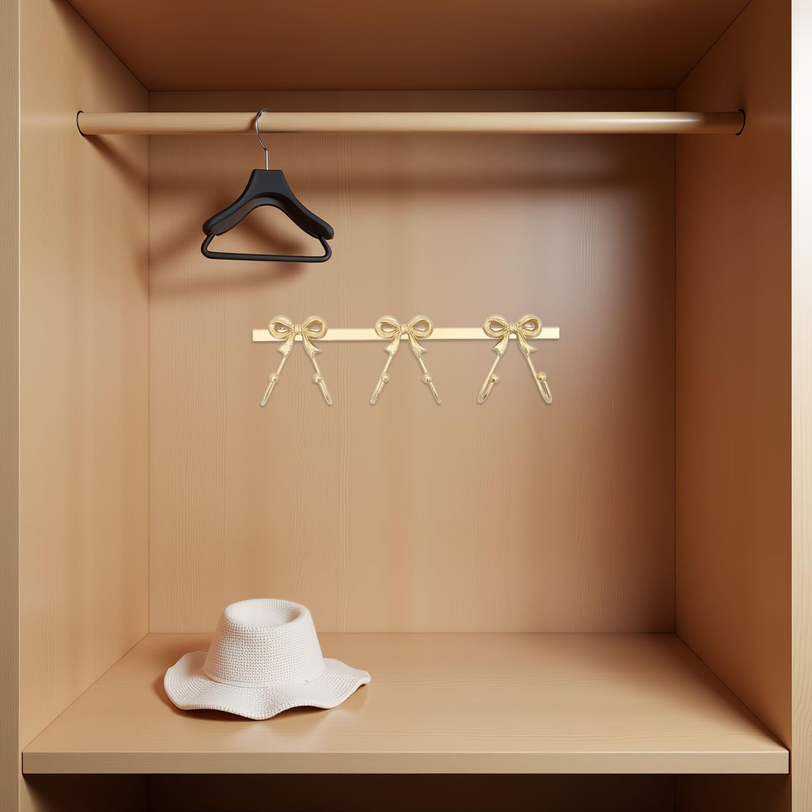 CHILDWEET Gancio da Parete in Metallo Dorato Fiocco Appendichiavi e Porta Sciarpe Appendiabiti Multifunzionale per Cappotti Asciugamani e Borse Organizer Salvaspazio per Ingresso e Bagno