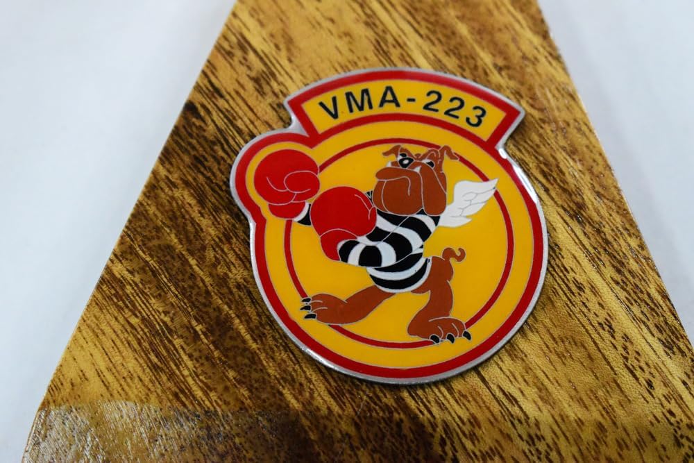 VMA-223 Bulldogs AV-8B Harrier Model, Mahogany, 1/30th Scale, Marines