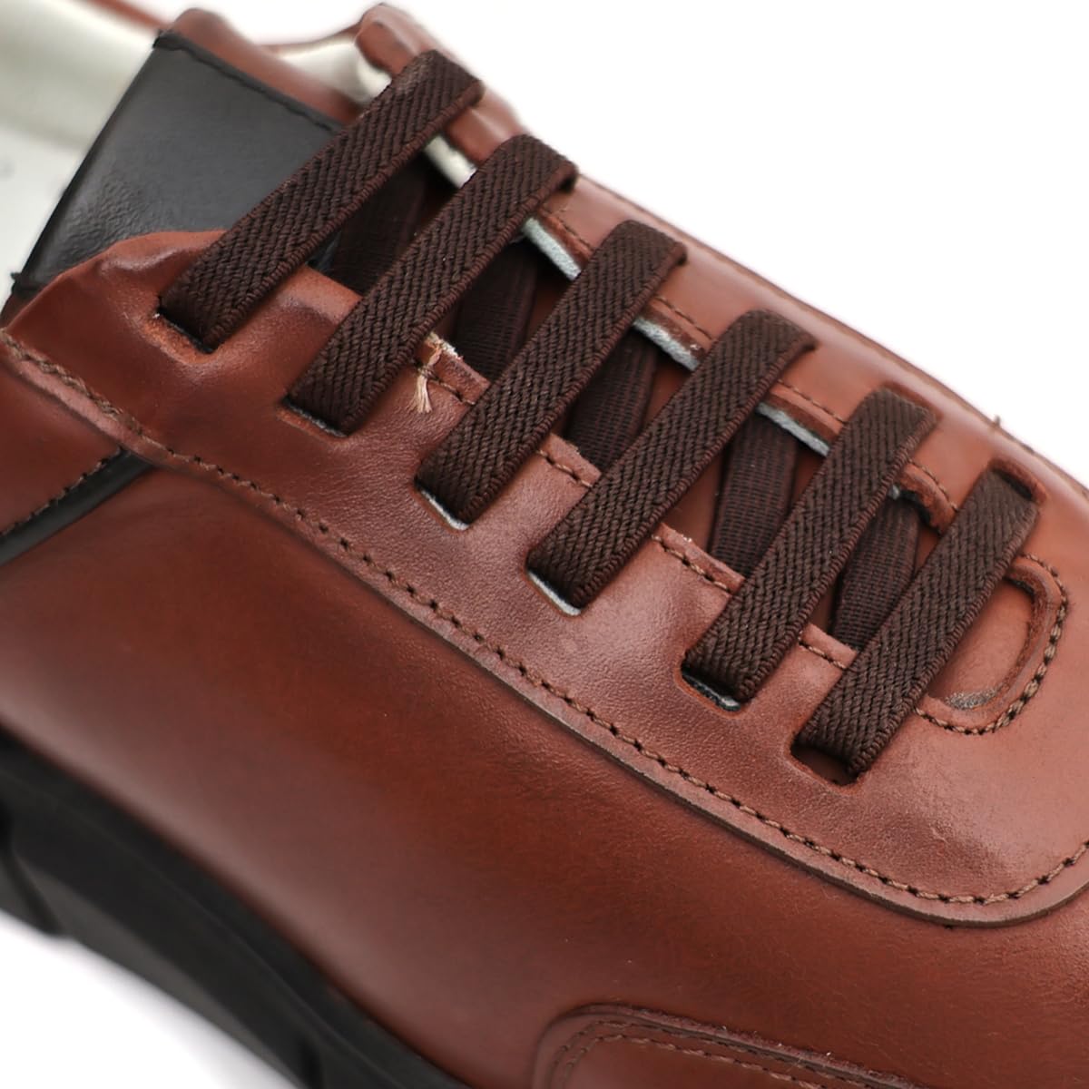 Sapato Masculino Sola Traturada Artesanal couro Legítimo em promoção! Veja a oferta e mais achadinhos de Sapatos 6 Hoje é o melhor dia para comprar Sapato Masculino Sola Traturada Artesanal couro Legítimo com aquele preço maroto! Promoção! Aproveite a oferta! 6