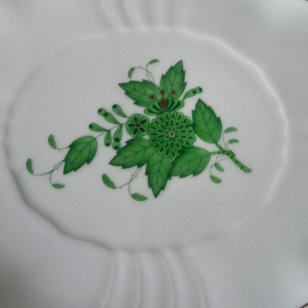 ヘレ ンドアポニーグリン オーパルプレート パスタ・フルーツなどの ヘレ ンドアポニーグリン オーパルプレート パスタ・フルーツなどの