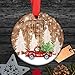 Produktbild DKISEE Weihnachtsdekoration Our First Christmas as Mr & Mrs 2018 7,6 cm Circle Keramik Ornament hängend Weihnachtsbaum Ornament Andenken