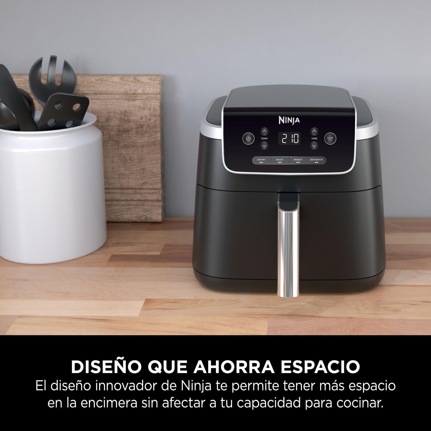 Ninja Air Fryer PRO, Freidora de Aire, 4,7L, Cesta Indiviual, AF140EU | 4 en 1, Freír con Aire, Asar, Recalentar, Deshidratar, 1-2 Porciones, Digital, Cesta y Rejilla Antiadherentes, en Negro
