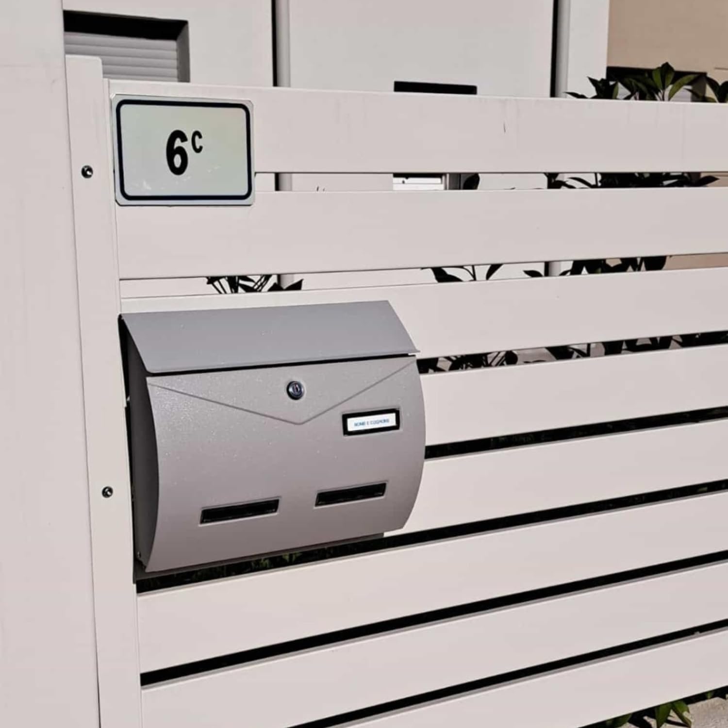 ALUBOX Busta Briefkasten im Zeitschriftenformat 31,5X37,5X10,2 cm Briefkasten mit Einbruchsicherung und Klappöffnung Wetterfester und Korrosionsbeständiger Außenbriefkasten (anthrazit)