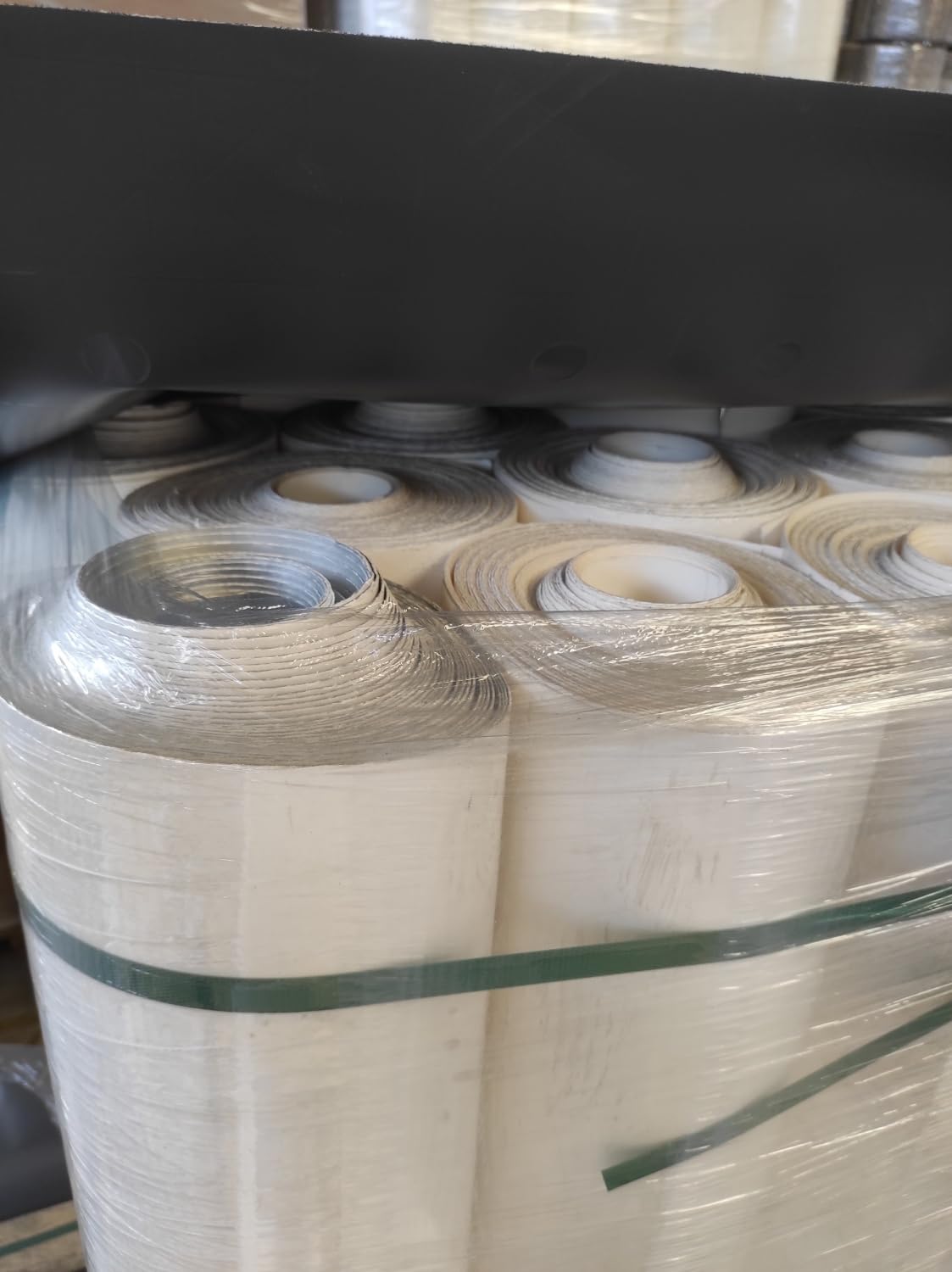 Scorprotect® Sonderposten Abdeckpappe Milchtütenpapier 2. Wahl 25 Rollen
