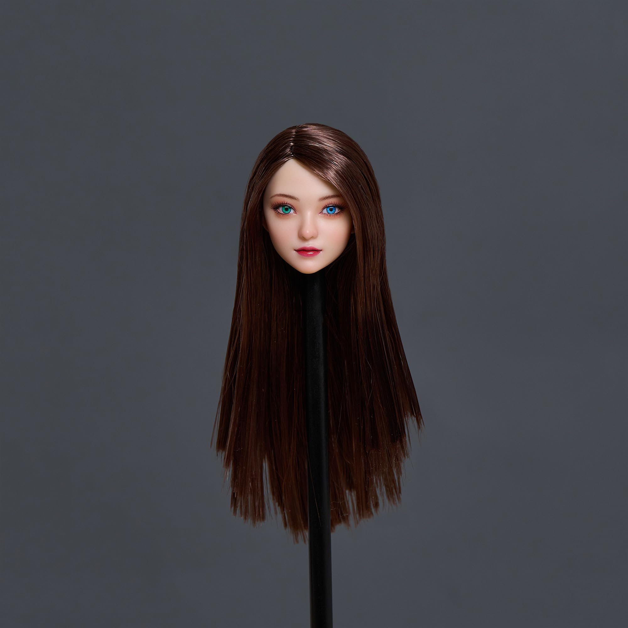 Tête féminine 1/6 yeux vairons AMITD sculptée pour figurine PH TBL