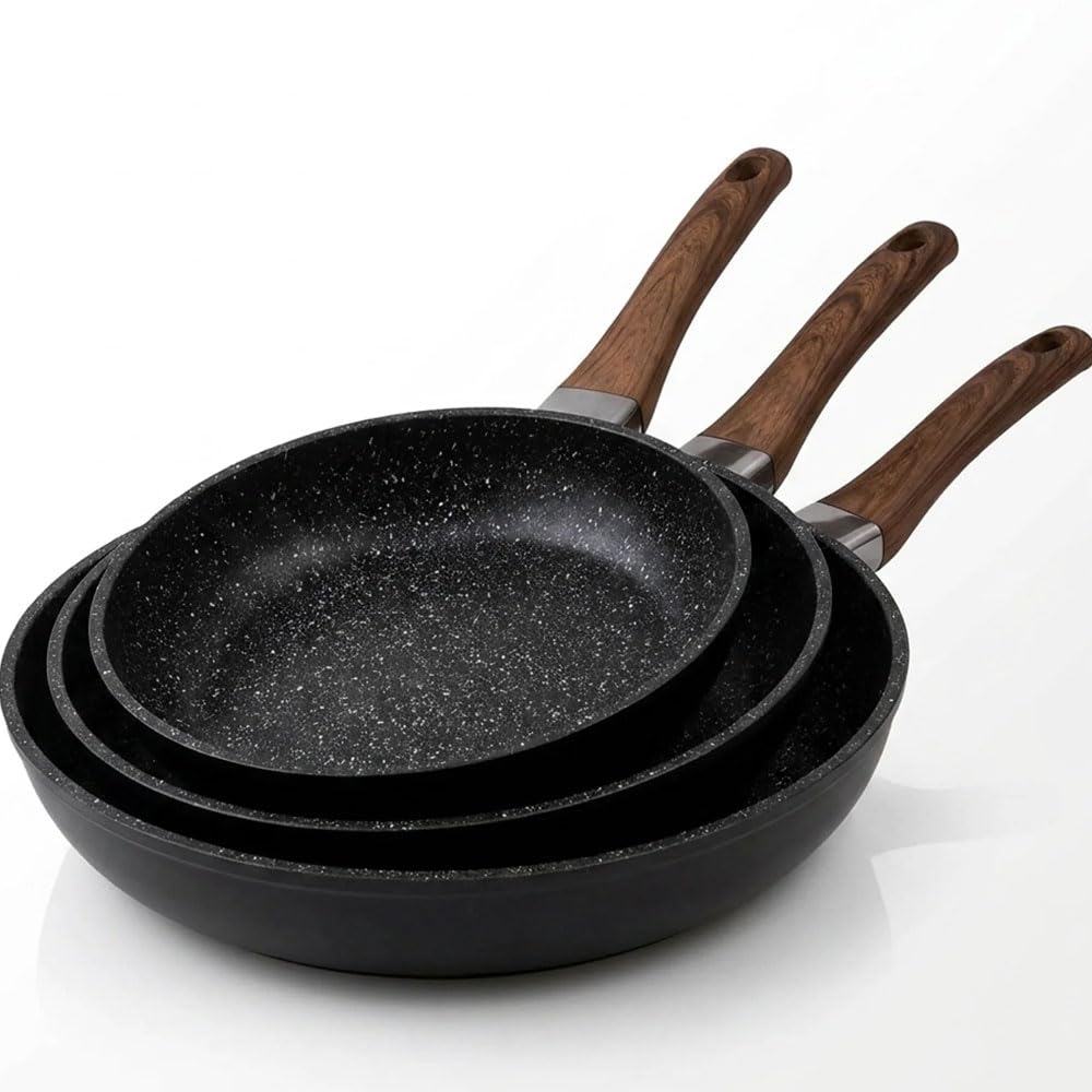 081 Store - Set 3 Padelle Antiaderenti Nere 20, 24 e 28 cm, Padelle per Induzione, Gas e Tutti i Piani Cottura, Rivestimento Effetto Granito, Alluminio Forgiato, Senza PFOA, Manici Effetto Legno