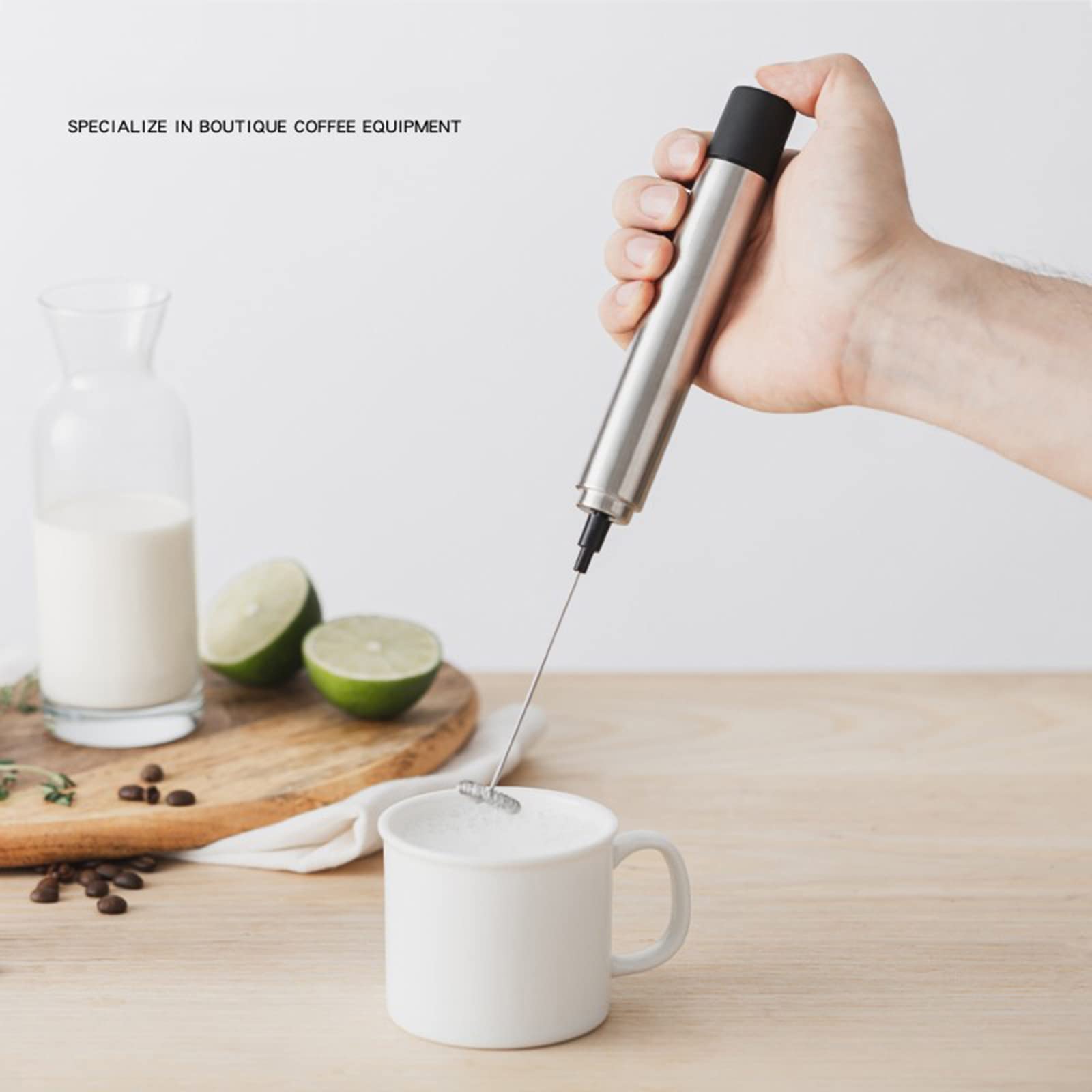 Ręczny spieniacz do mleka do latte ze wsparciem, elektryczny mikser do napojów z ubijaczami do kuloodpornej kawy, mini blender i spieniacz do cappuccino, Frappe, Matcha