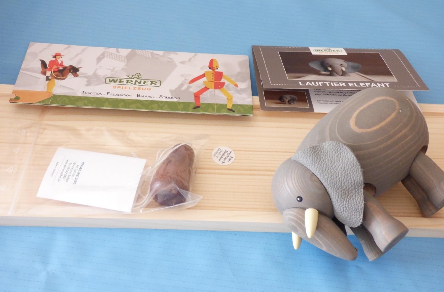 Amazon.co.jp: Werner Spielzeug ヴェルナー工房 [歩く象