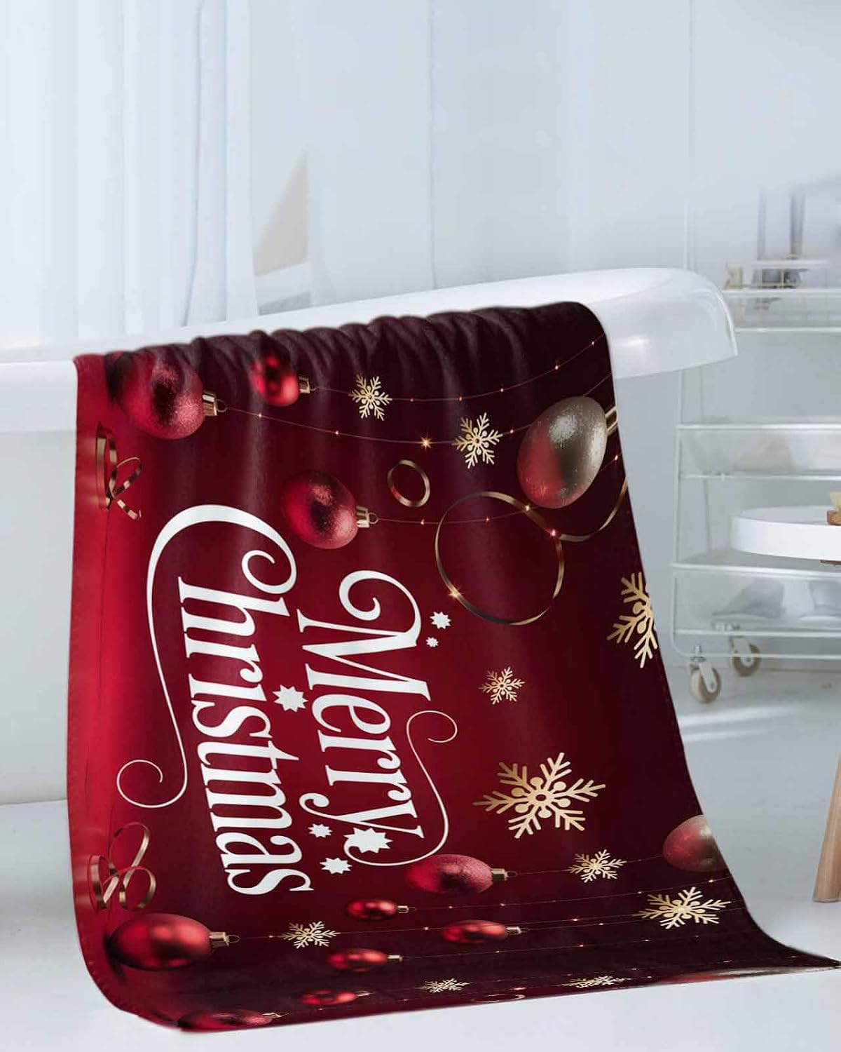 Merry Christmas 3 Piece Bath Towels Set, Retro Red Ball Xmas Snowflakes New Year Soft & Absorbent Towels for Bathroom, Hotel (1 Bath Towel 30x60, 1 Hand Towel 16x28, 1 Washcloth 13x13)