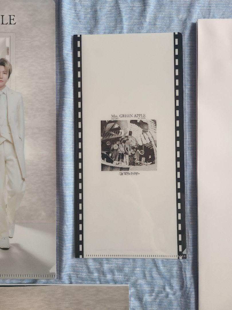 Amazon.co.jp: Mrs.GREEN APPLE 映画 グッズ パンフレット フルコンプ 