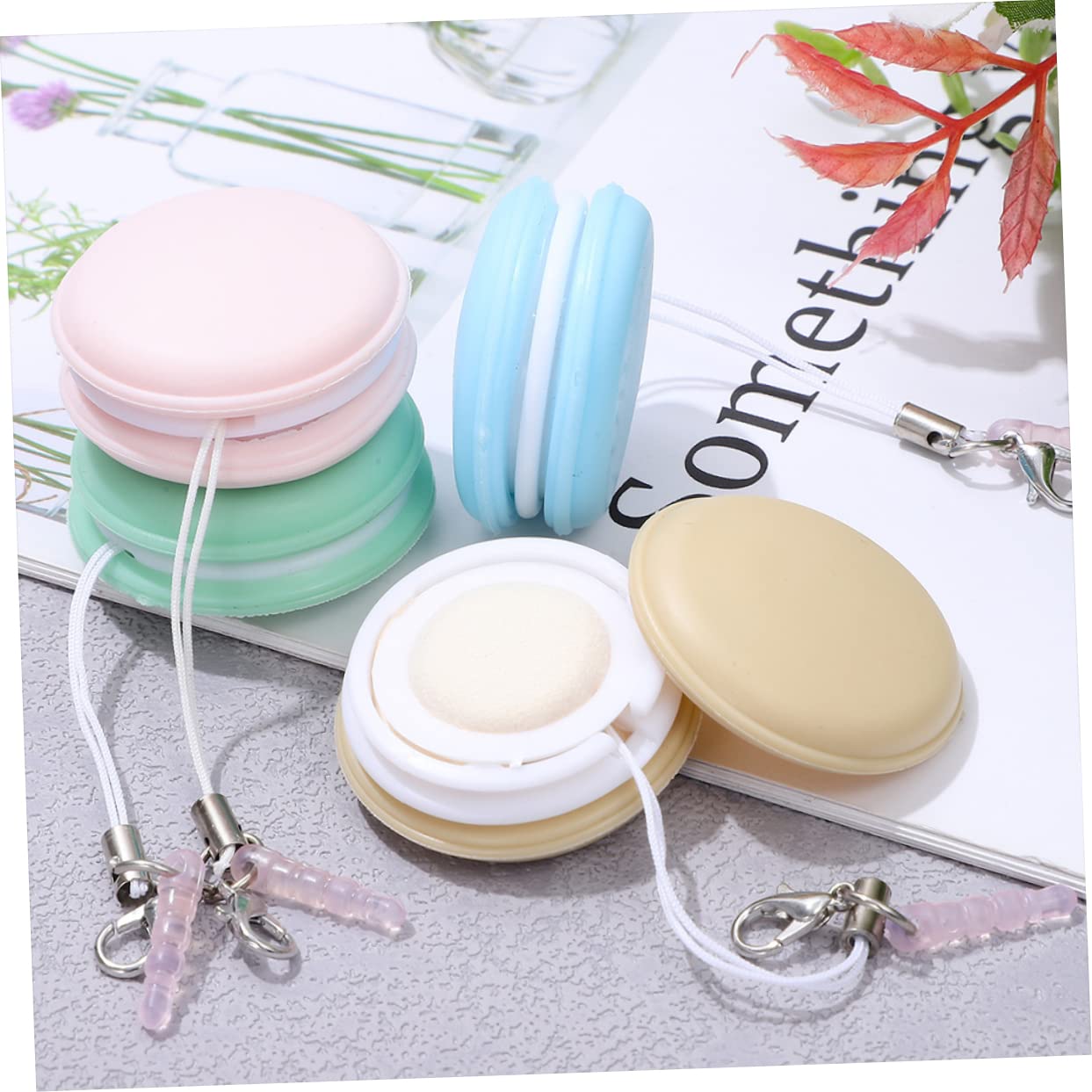 Beavorty 4 Set Tergicristallo Del Telefono Detergenti Per Schermi A Forma Di Macaron Pulire Lo Schermo Del Telefono Cellulare Macaron Occhiali Bicchieri Prodotti Per La Pulizia 10 Pezzi * 4