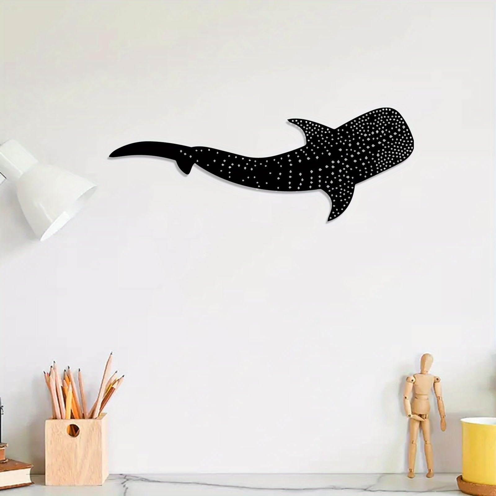 Decoración de pared abstracta contemporánea de metal con diseño de tiburón ballena, mural con estatua oceánica, para interiores y exteriores, ideal para sala de estar, patio y jardín. Arte durade