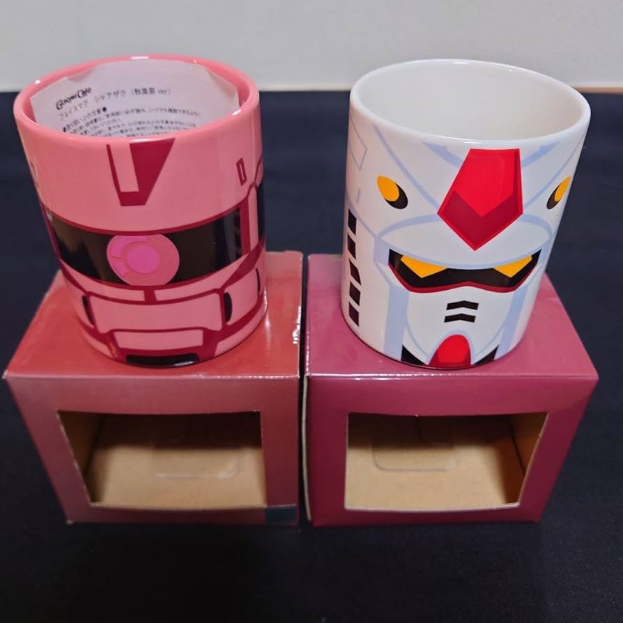 シャア専用ザク　マグカップ Amazon.co.jp: 九谷焼 ガンダム マグカップ シャア ザク 赤い