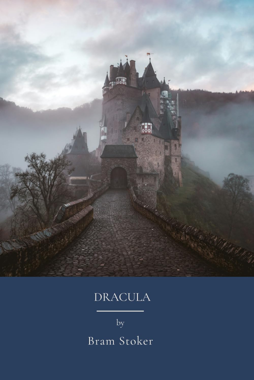 Dracula: Vampires In Classic Gothic Horror (Annotated)