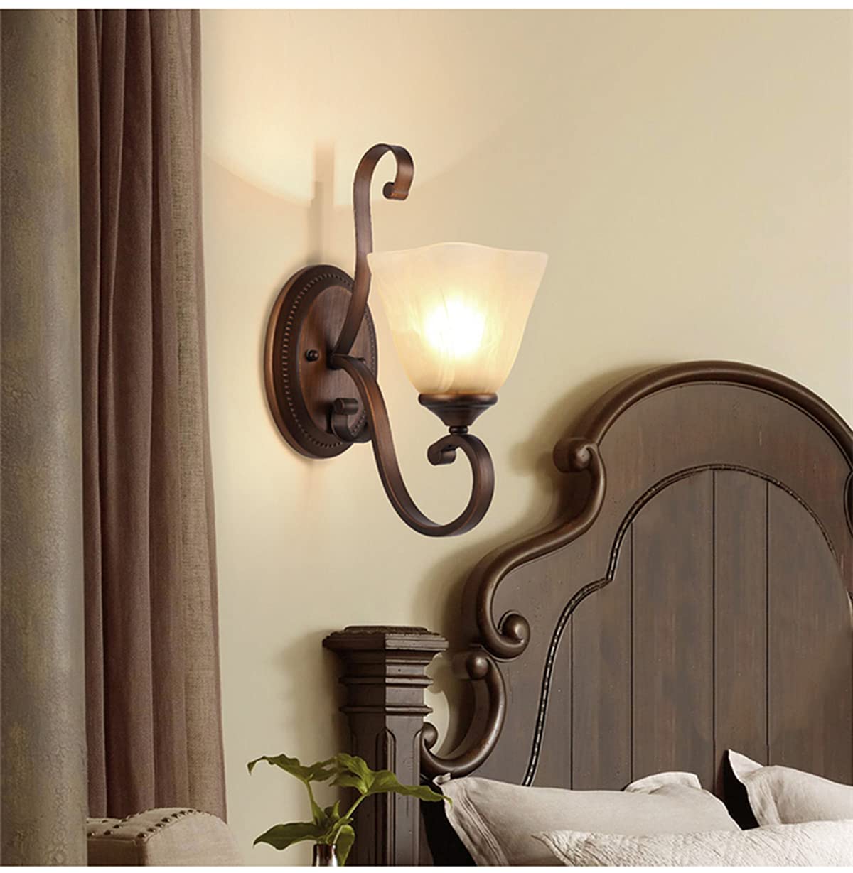 WXKAGF Stylowy kinkiet w stylu vintage na korytarz, żelazna lampa ścienna w stylu retro E27 ze szklanym abażurem do sypialni, klasyczne kinkiety ścienne w przejściu, brązowe, rustykalne oświetlenie