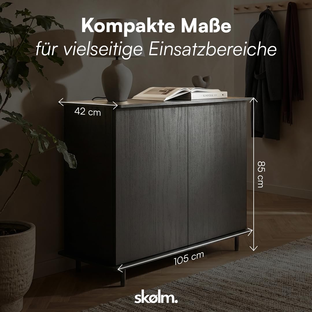 skølm Grani Kommode Schwarz, 5 Fächer, Push-to-Open, höhenverstellbare Füße