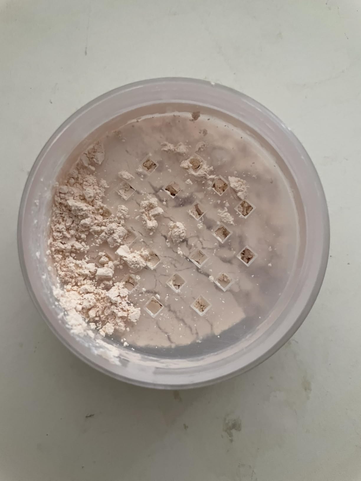 Eakroo Mineral Powder Foundation, Loose Setting Powder, Pressed Face Powder Compact with Powder Puff, Oil Control Loose Powder, Scalp Sunscreen, SPF 30, Lightweight, Buildable Coverage (Medium)