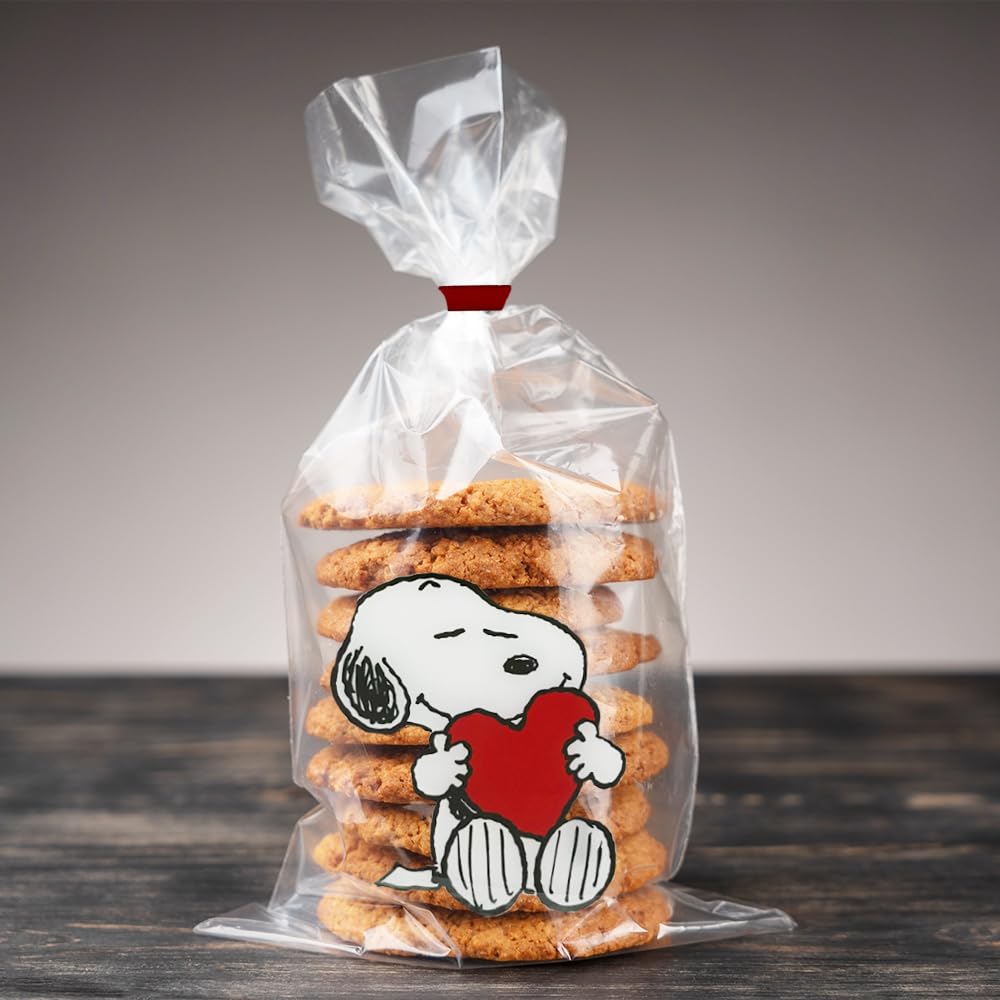 Snooppy Peanuts Gift Bags - 10 Transparent Bags with Original Peanuts Motifs | Includes 10 Sealing Clips | Ideal for Sweets and Souvenirs | Snooppy Motifs (Red Black, 14.5 x 23.5) โ image 1