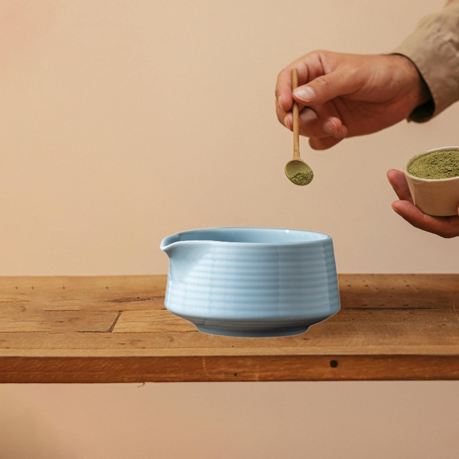 Japanese Matcha Bowl Matcha Cup Gift Tea Bowl 500ml Portable Handmade Matcha Ceremony with Pouring Spout for Tea Room Kitchen, Blue