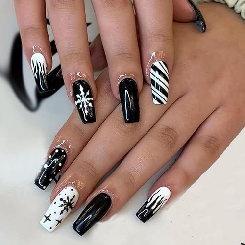 Uñas a presión de copo de nieve medianas con diseño de ataúd negro y blanco elegantes líneas de copo de nieve para mujer uñas postizas de Navidad 24