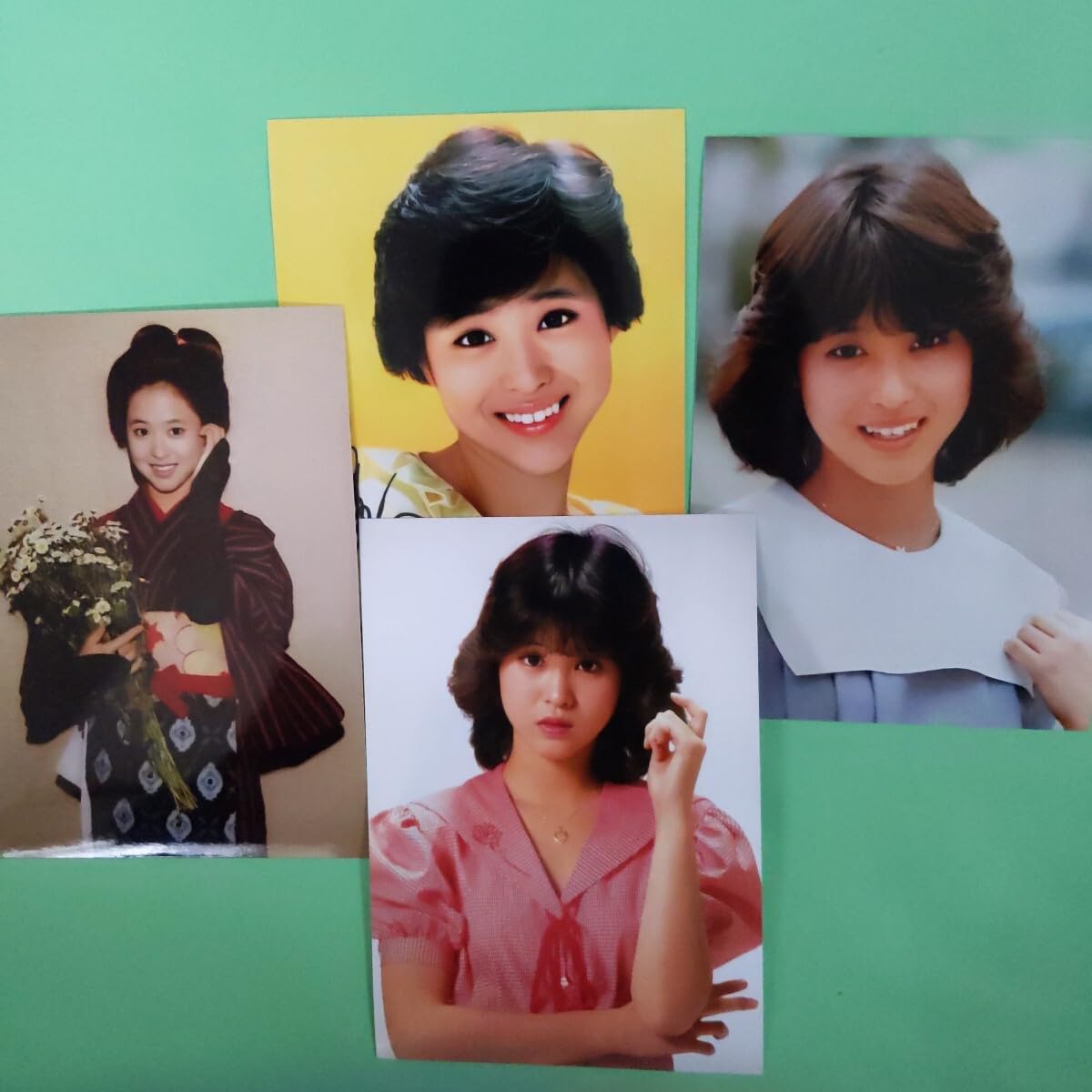 Amazon.co.jp: 松田聖子Lサイズ写真4枚 : Toys & Games