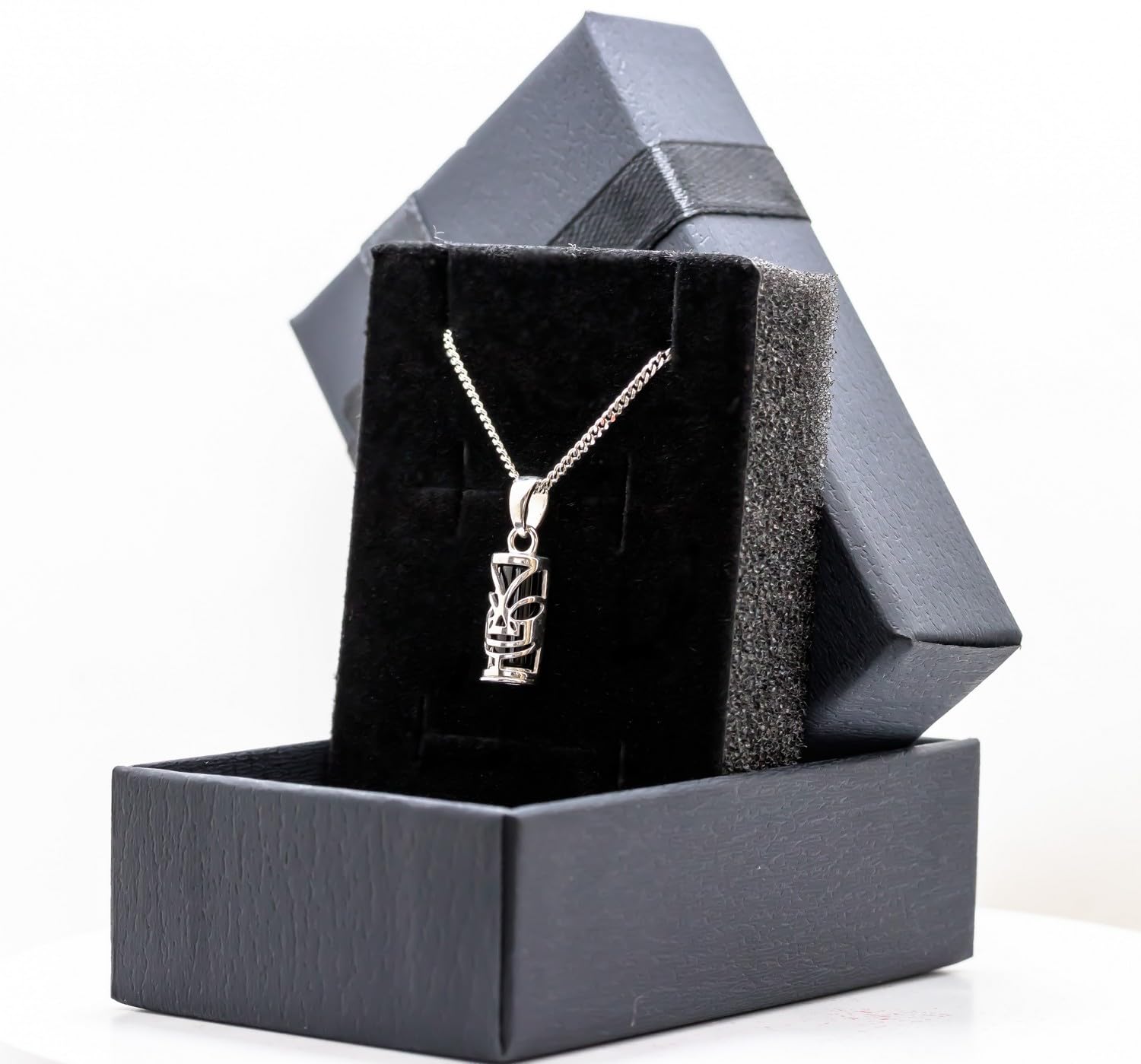 Collier 50cm | petit tiki | en argent massif 925 rhodié | pendentif et chaine avec boite | cadeau homme | Amulette tahitienne porte bonheur