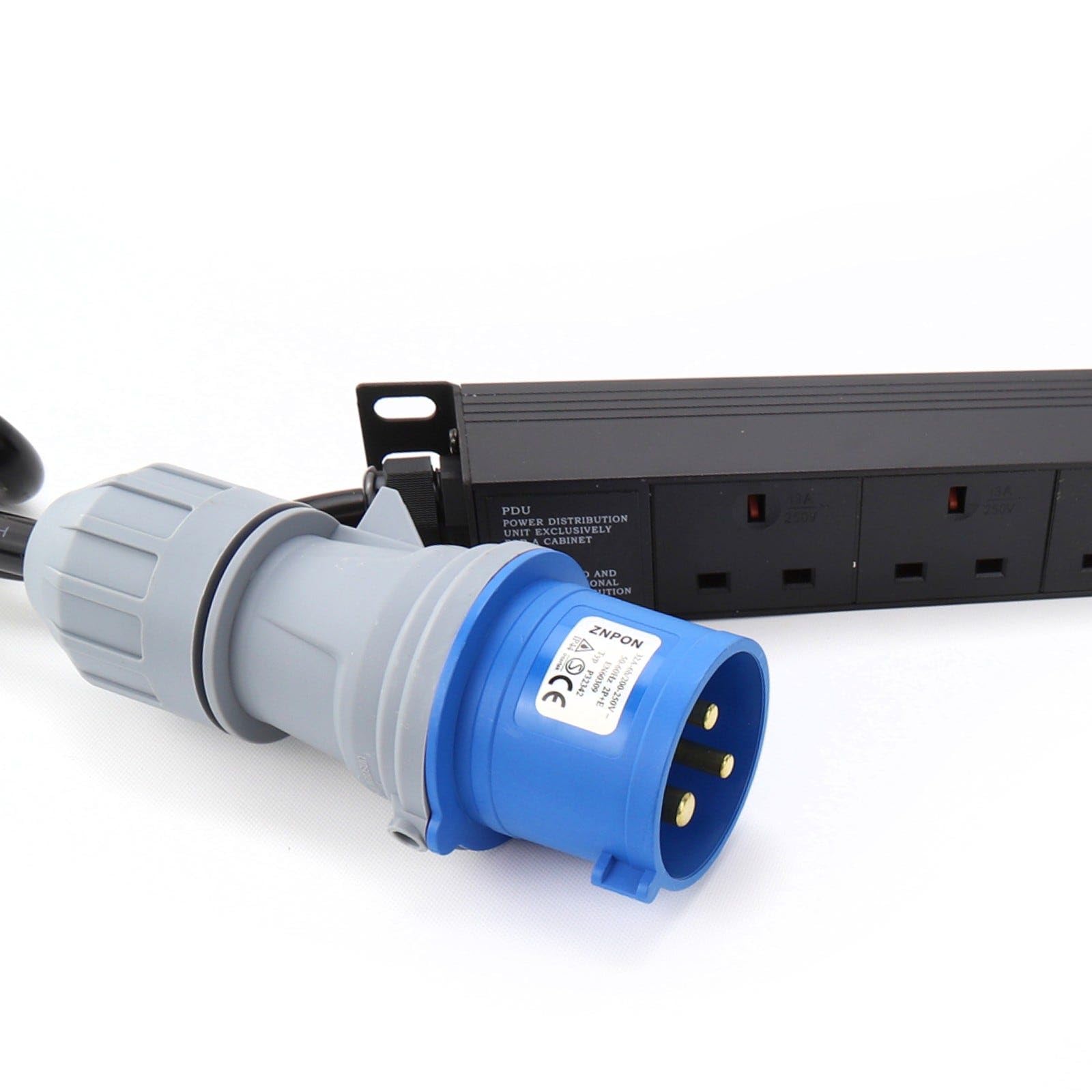 kenable PDU Power Distribution Unit 10 Way UK Sockets to 32A Commando Plug Vertical 19" Rack Mount 3m Cable 8000W 4mm² Copper Core