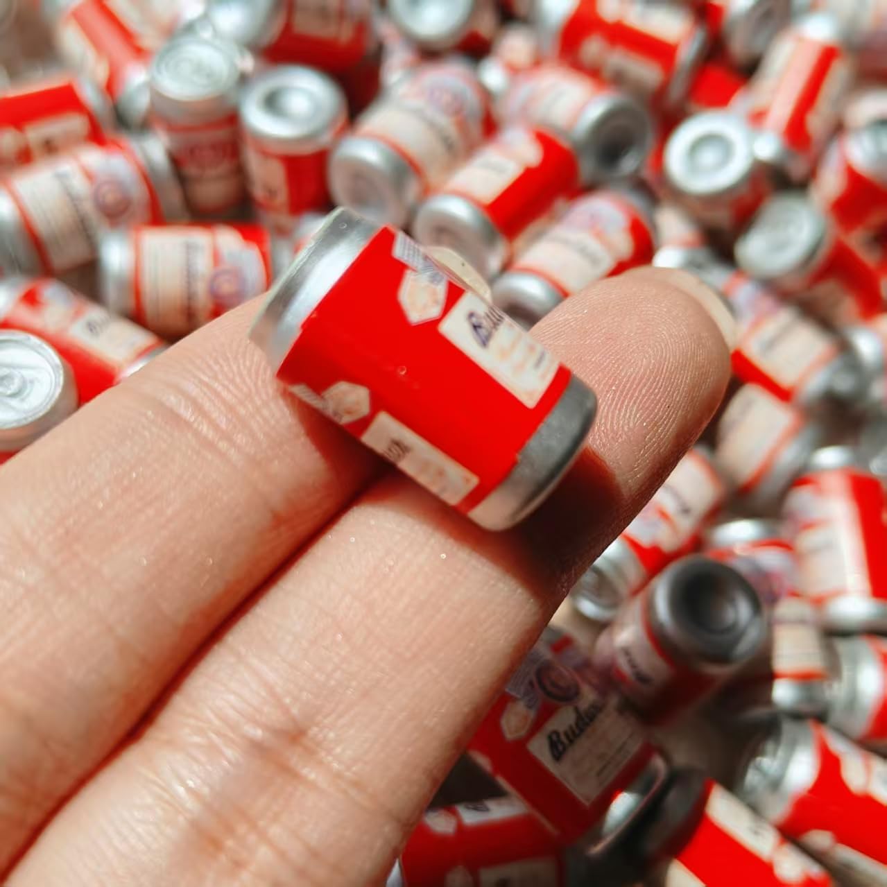 Miniature 1:12 Beer Can Collectibles, Red and Silver, 5-Piece Set