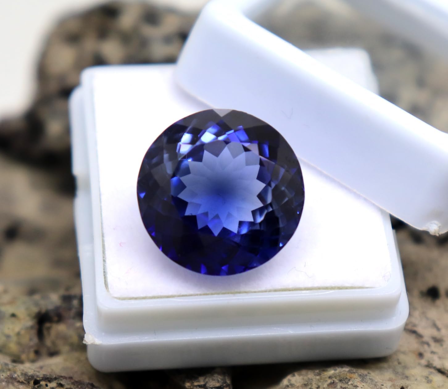 10.1 Ct Natural Blue Round Cut Tanzanite Faceted Certified Loose Gemstone for Jewellery Making