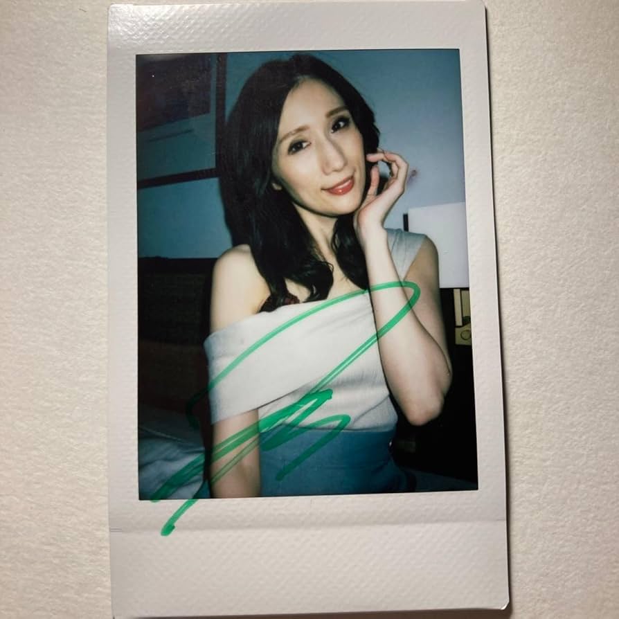 JULIA サイン入りチェキ 希少