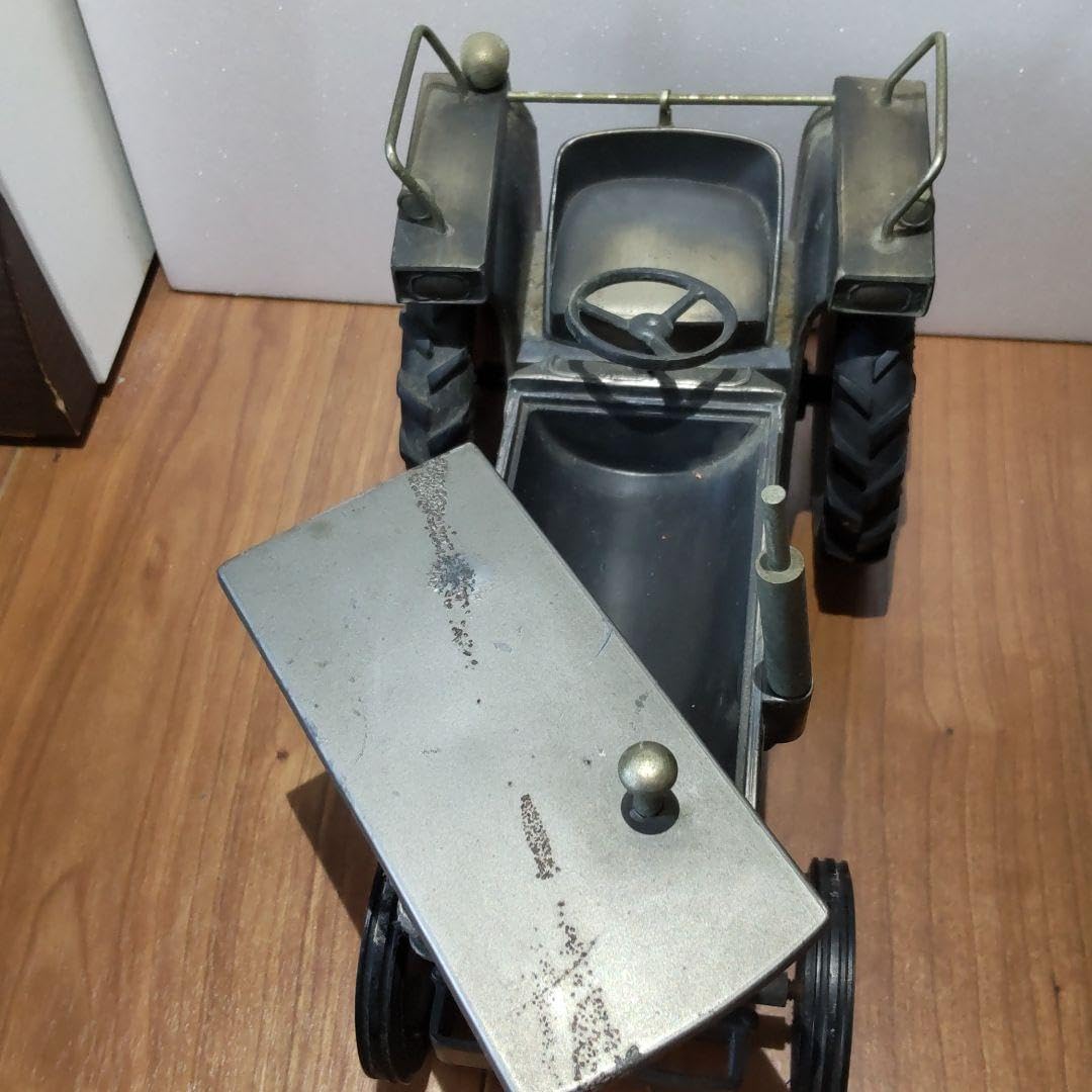 専ヤンマー 1968年 YM273 トラクター シガレットケースor 専ヤンマー 1968年 YM273 トラクター シガレットケースor