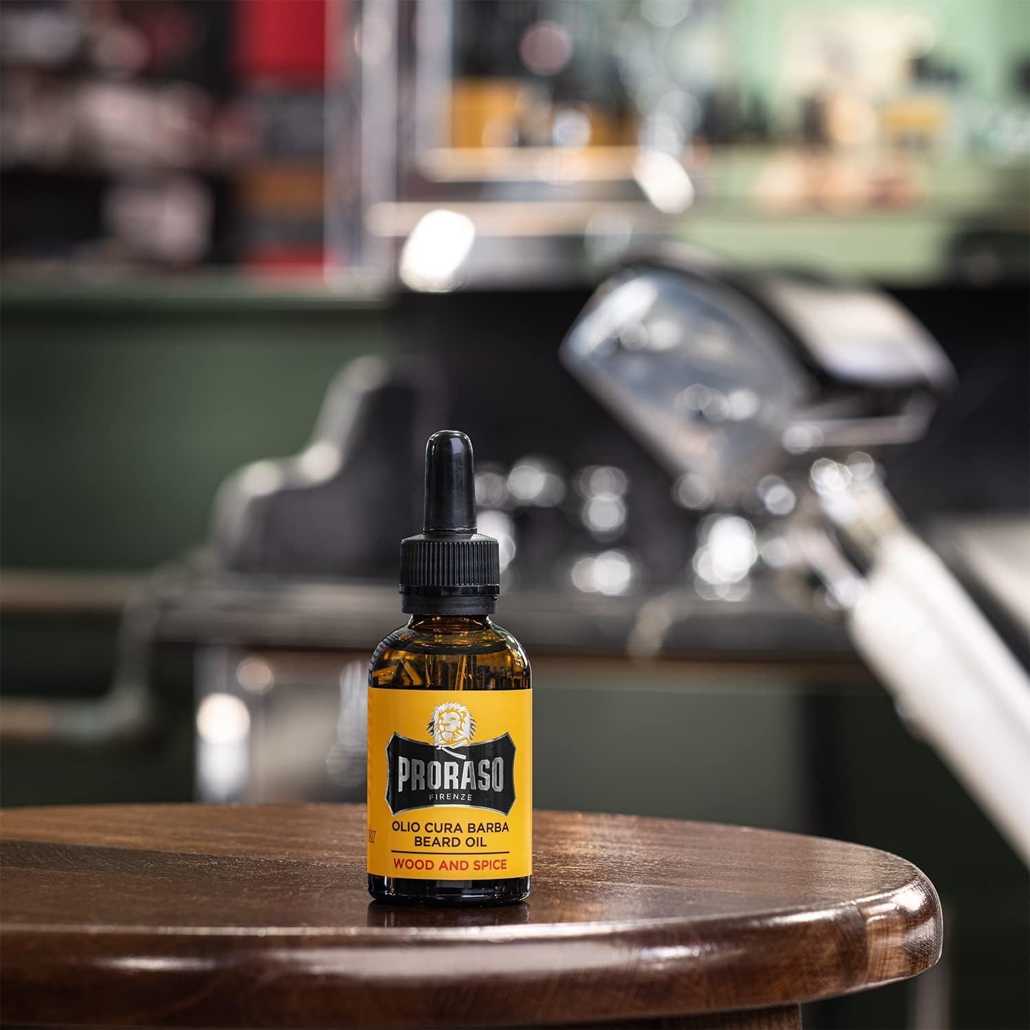 Proraso Olio Cura Barba Wood and Spice, 30ml, Olio da barba uomo con effetto ammorbidente e nutriente, Olio barba folta e lunga, Made in Italy