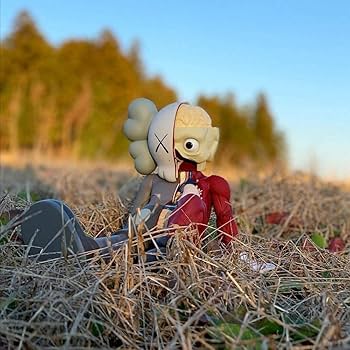 Amazon.co.jp: K A W S カウズモデルフィギュアおもちゃグッズ