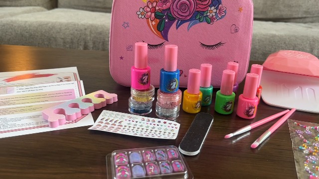 Amazon.com: Kids Nail Polish Set for Girls, Non-Toxic Quick Dry