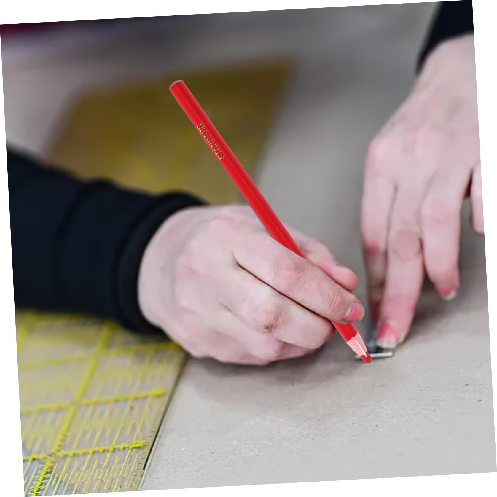 Set 24 Pezzi Matite Grasse in Cera Rosso per Segnare su Legno e Tessuto Forte Adesione, per Produzione Industriale e Disegno Creativo