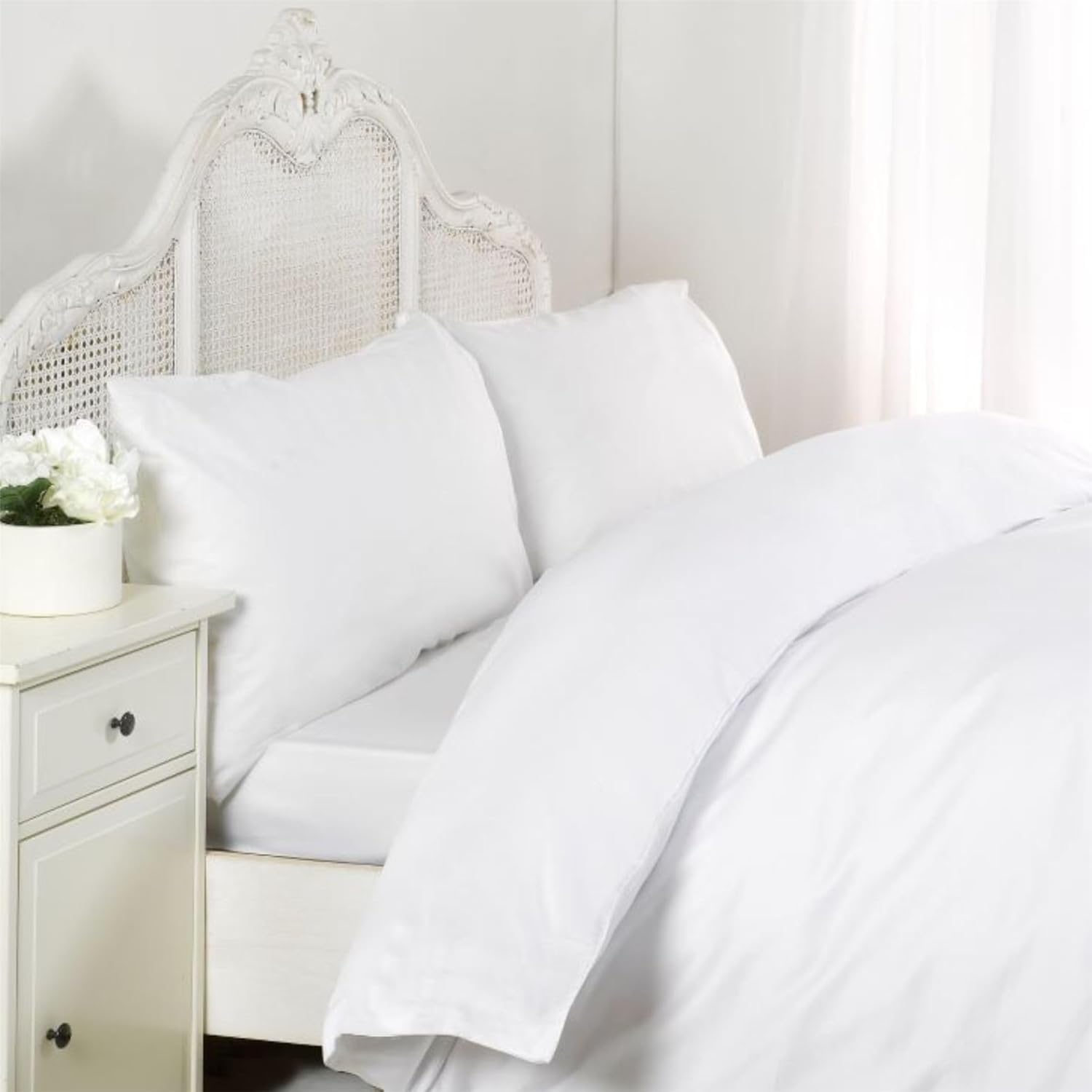 Rackhams Light/White Egyptian Cotton Oxford Pillowcase Pair 200 Thread Count - Oxford Pillowcase Pair