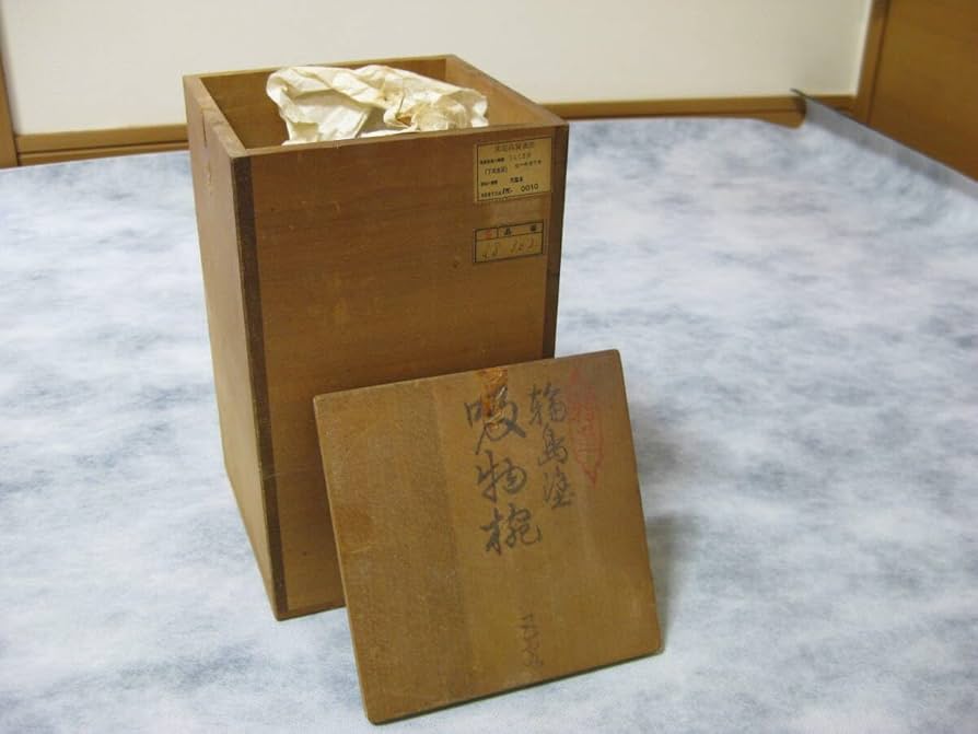 特産　布着請合　輪島漆器　美術漆器 Amazon.co.jp: 特産布着請合輪島漆器5客組堅牢美術輪島塗吸物椀