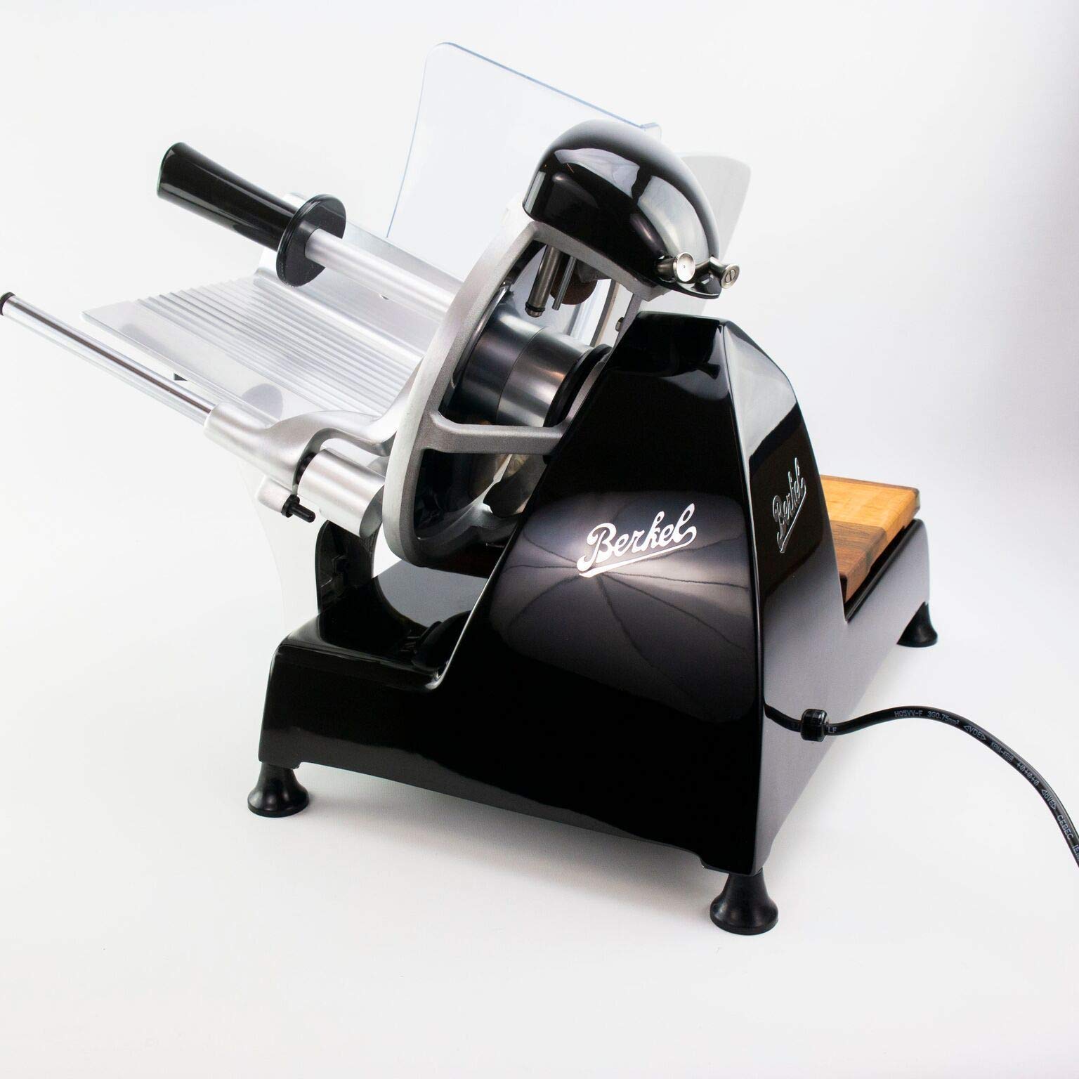 Berkel Red Line 250 | Trancheuse professionnelle originale avec un diamètre de couteau de 250 mm | noir | avec broyeur intégré | + planche à découper faite à la main | Prix de vente: 1108 €