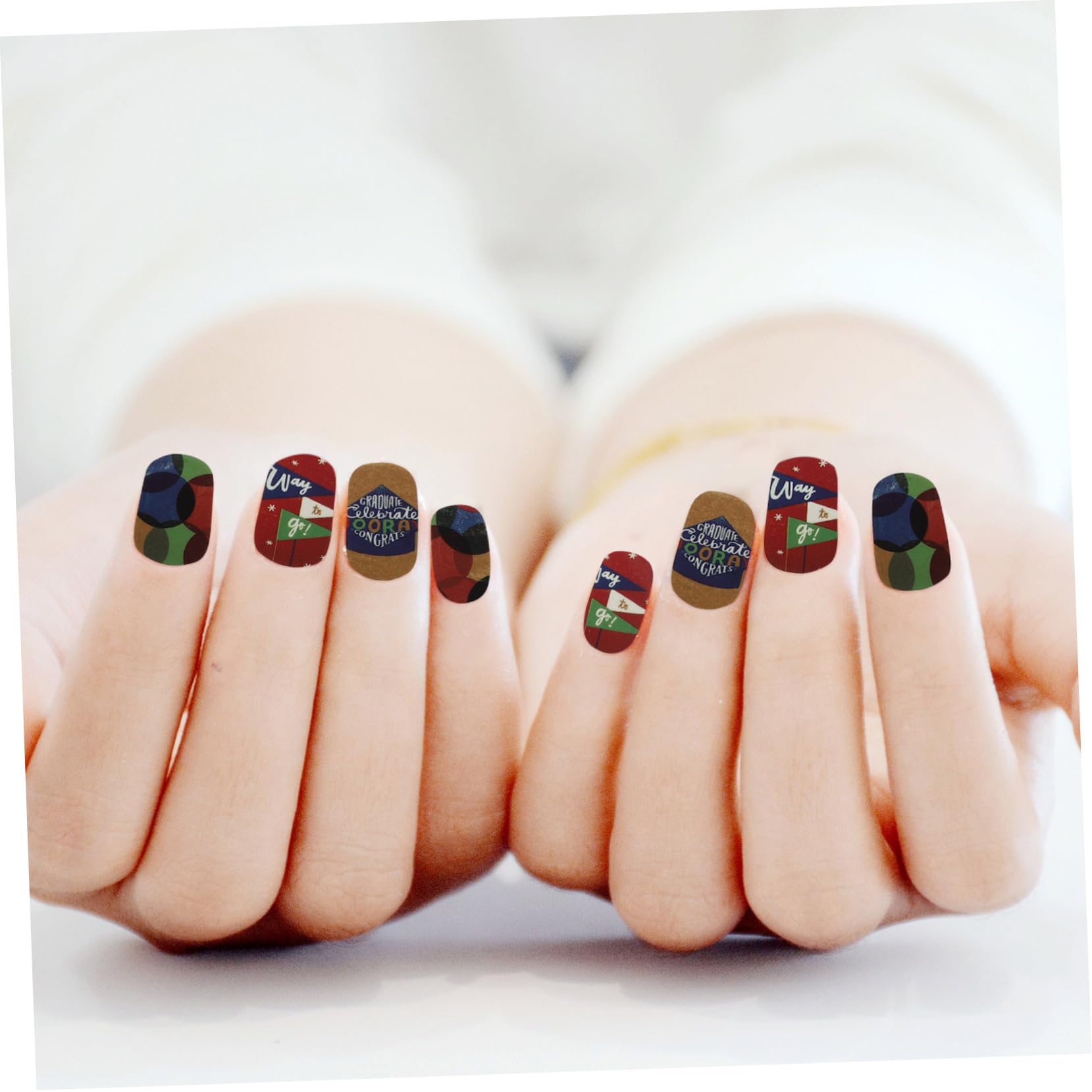 VICASKY 32fogli Adesivi Per Unghie Decorativi Facili Da Applicare Su Unghie Naturali o Artificiali Fantasie Uniche Per Manicure Art Perfetti Per Principianti e Occasioni Speciali