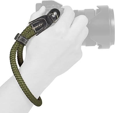 MegaGear MG936 Cinturino da polso in cotone per fotocamera Comfort Imbottitura Sicurezza per tutte le fotocamere Piccolo 23 cm / 9 pollici (Verde)